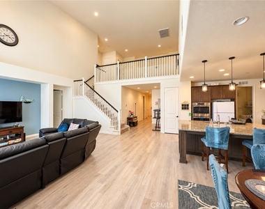 26751 Buckeye Terrace - Photo Thumbnail 4