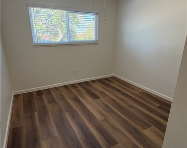 6114 Mckinley - Photo Thumbnail 15