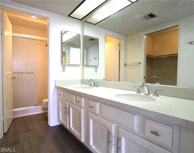 234 E Fern - Photo Thumbnail 15
