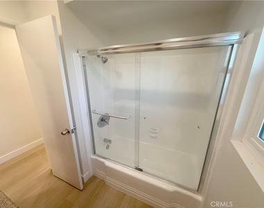 3335 Triangle Place - Photo Thumbnail 10