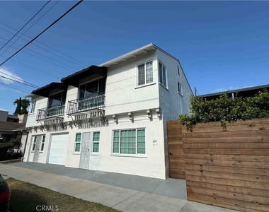 234 N Columbus Ave - Photo Thumbnail 11