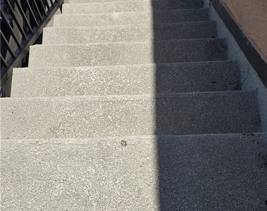 1247 1/2 E 20th - Photo Thumbnail 33