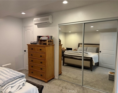 13508 Beverly - Photo Thumbnail 6