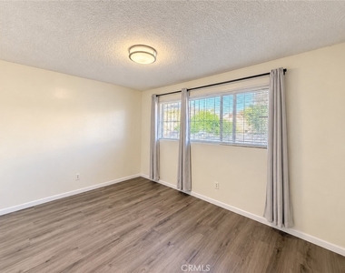 141 S Avenue 22 - Photo Thumbnail 6