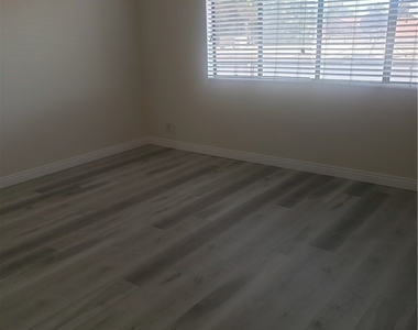 1509 S Marguerita - Photo Thumbnail 2