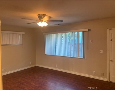 723 Montana Street - Photo Thumbnail 4