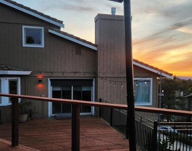 5530 Merritt Dr - Photo Thumbnail 45