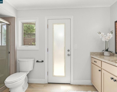 5530 Merritt Dr - Photo Thumbnail 29