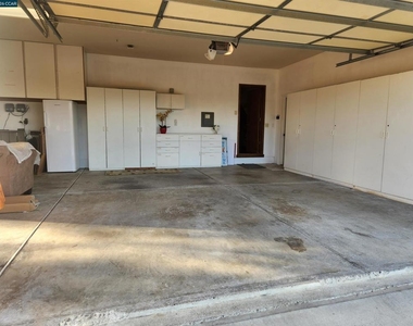 5530 Merritt Dr - Photo Thumbnail 44