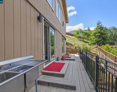5530 Merritt Dr - Photo Thumbnail 19