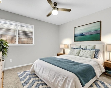 9438 Tuscany Circle - Photo Thumbnail 25
