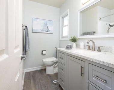 1338 Thais Ln - Photo Thumbnail 7