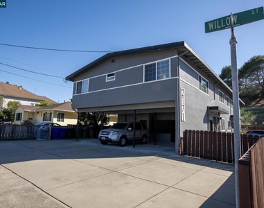 2171 Peach St - Photo Thumbnail 2