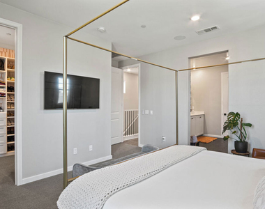 716 Sienna Way - Photo Thumbnail 25