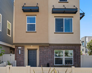 716 Sienna Way - Photo Thumbnail 29