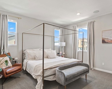 716 Sienna Way - Photo Thumbnail 23