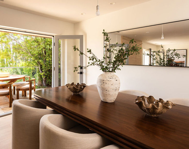 8657 Metz Place - Photo Thumbnail 5