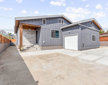 4523 Alumni Avenue - Photo Thumbnail 1