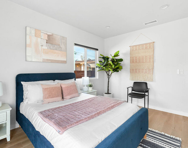 4523 Alumni Avenue - Photo Thumbnail 14