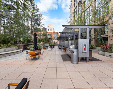 1111 S Grand Avenue - Photo Thumbnail 21