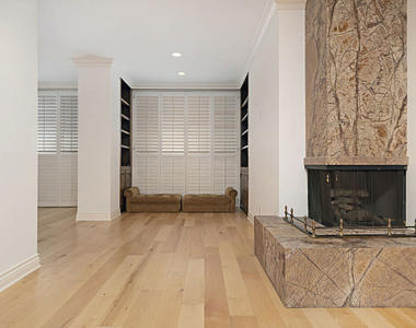 1333 S Beverly Glen - Photo Thumbnail 10