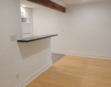 305 Broadway Street - Photo Thumbnail 33