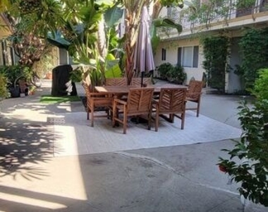 305 Broadway Street - Photo Thumbnail 41