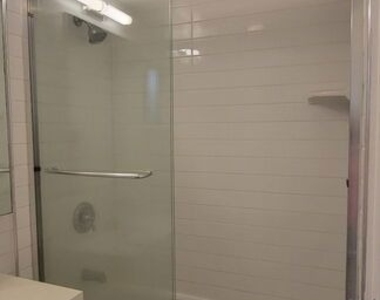 305 Broadway Street - Photo Thumbnail 25