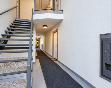 825 S Bedford Street - Photo Thumbnail 21