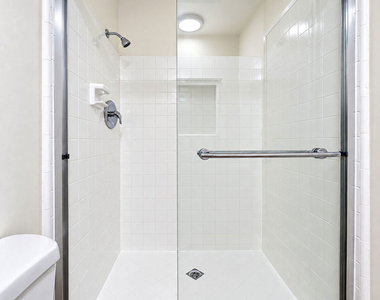 825 S Bedford Street - Photo Thumbnail 19