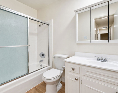 825 S Bedford Street - Photo Thumbnail 9