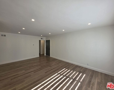 11051 Missouri Avenue - Photo Thumbnail 57