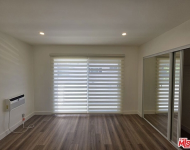 11051 Missouri Avenue - Photo Thumbnail 49