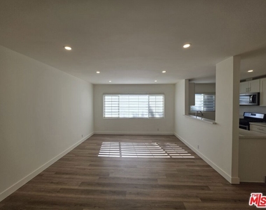 11051 Missouri Avenue - Photo Thumbnail 60