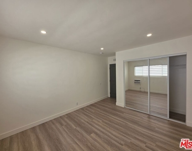 11051 Missouri Avenue - Photo Thumbnail 43