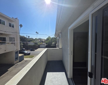 11051 Missouri Avenue - Photo Thumbnail 65