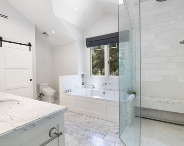 9530 Moonridge Terrace Place - Photo Thumbnail 21