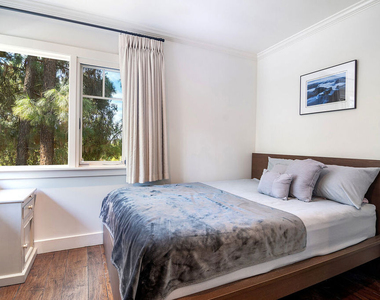 9530 Moonridge Terrace Place - Photo Thumbnail 24