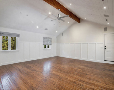 9530 Moonridge Terrace Place - Photo Thumbnail 8