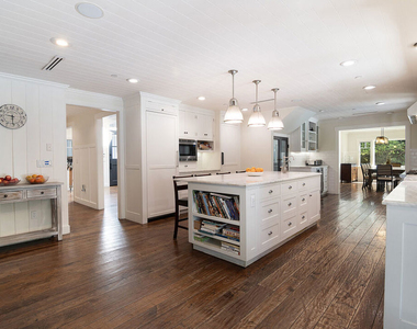 9530 Moonridge Terrace Place - Photo Thumbnail 12