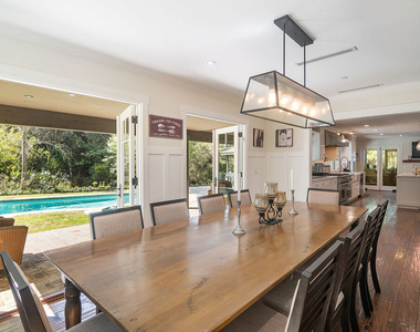 9530 Moonridge Terrace Place - Photo Thumbnail 11