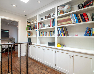 9530 Moonridge Terrace Place - Photo Thumbnail 15