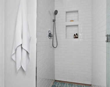 3831 Broadlawn Drive - Photo Thumbnail 20