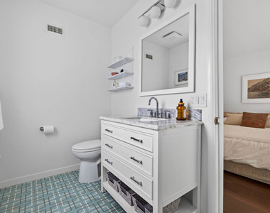 3831 Broadlawn Drive - Photo Thumbnail 18