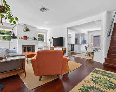 3831 Broadlawn Drive - Photo Thumbnail 3