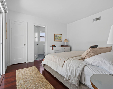 3831 Broadlawn Drive - Photo Thumbnail 15