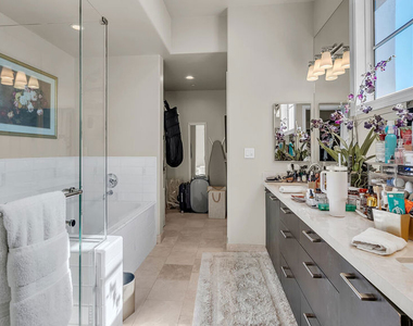 611 Caruso Avenue - Photo Thumbnail 28