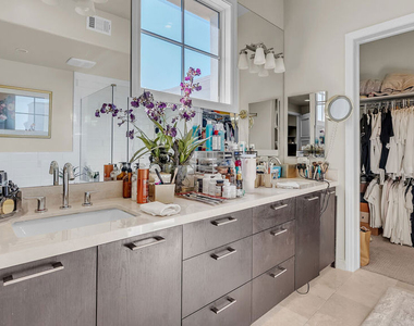 611 Caruso Avenue - Photo Thumbnail 21