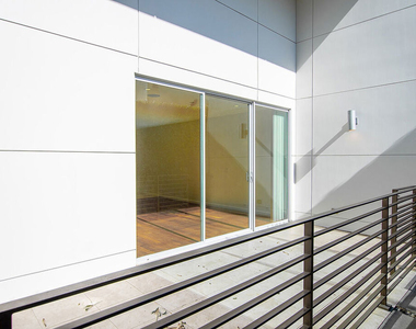 714 Westbourne Drive - Photo Thumbnail 21