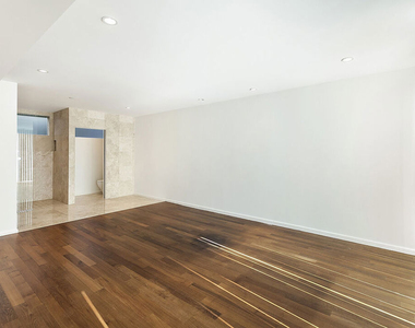 714 Westbourne Drive - Photo Thumbnail 20